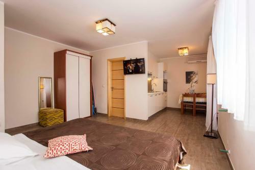Apartments Romano
