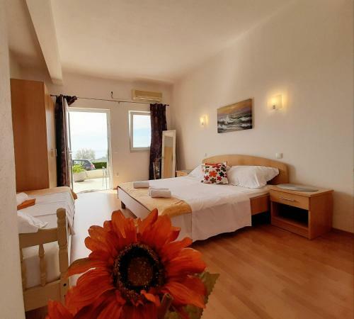 Apartments Akmadzic