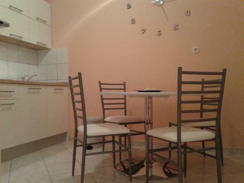 Apartments Mirjana