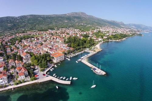 Apartment Kastel Luksic 11573a