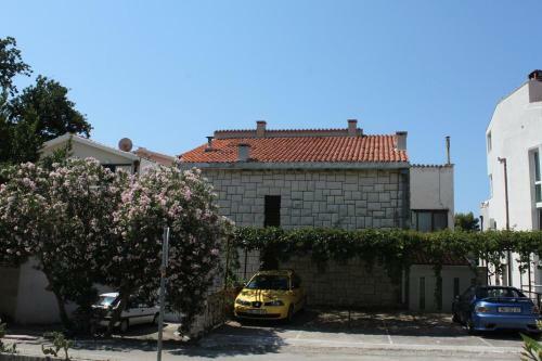 Apartments By The Sea Brela (makarska) - 6686
