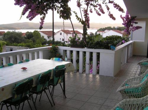 Apartment Orebic 10096b