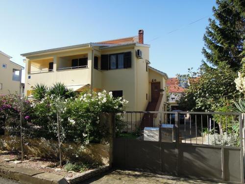 Apartments Borik Puntamika