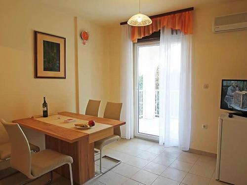 Apartment Banjol 11381a