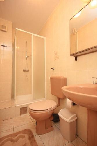 Hostal Double Room Lovran 2352a