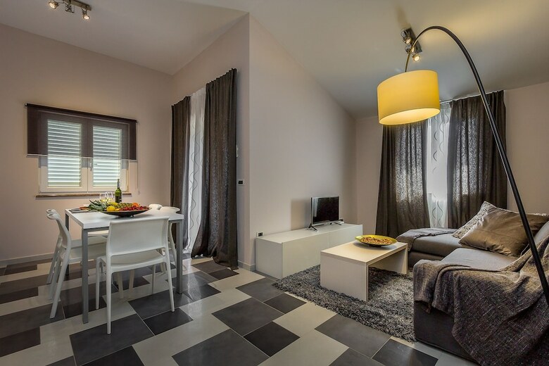 Apartments Stella