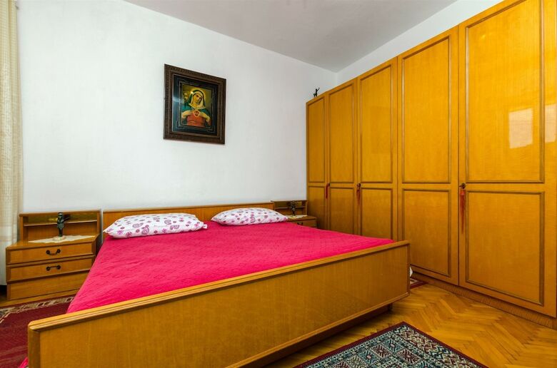 Apartments Franka