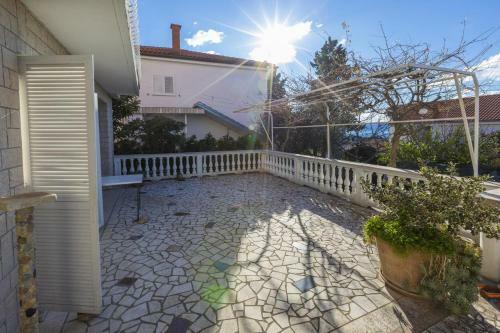 Apartment Selce 2383b