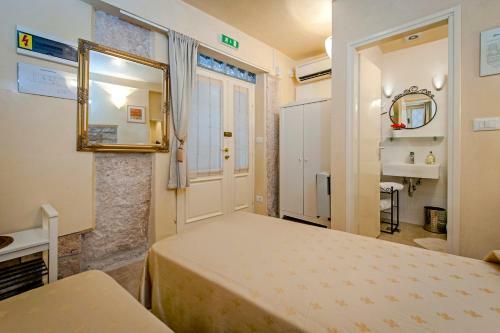 Hostal Guest House Sotto I Volti