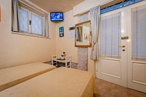 Hostal Guest House Sotto I Volti