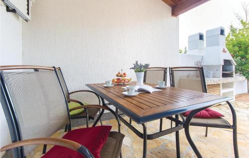 Holiday Home Barbariga 12