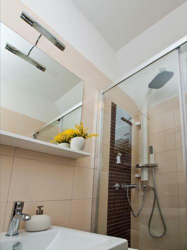 Hostal Guest House Leta