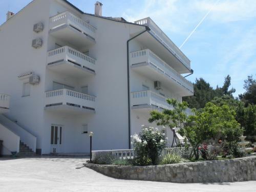 Apartments Ivana