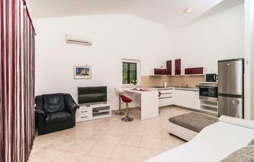 Holiday Home Mala Lozna