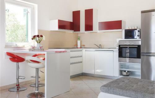 Holiday Home Mala Lozna