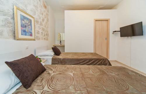 Hostal Apartments & Rooms Orlando