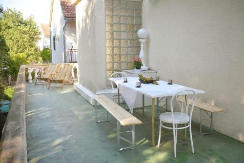 Apartments With A Parking Space Vodice - 4180