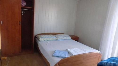 Apartments With A Parking Space Lopar (rab) - 5019