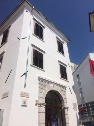 Hostal Apartment Stara Vrata