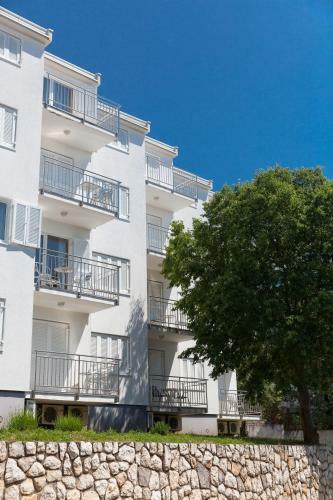 Apartment Ana