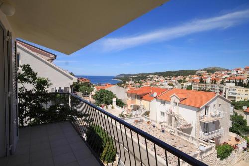 Apartments With A Parking Space Hvar - 4004