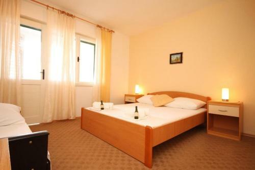 Apartments By The Sea Brela (makarska) - 6689