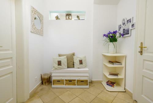 Hostal Guest House Flores