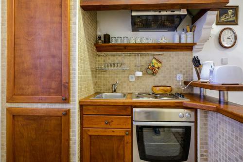 Hostal Guest House Flores