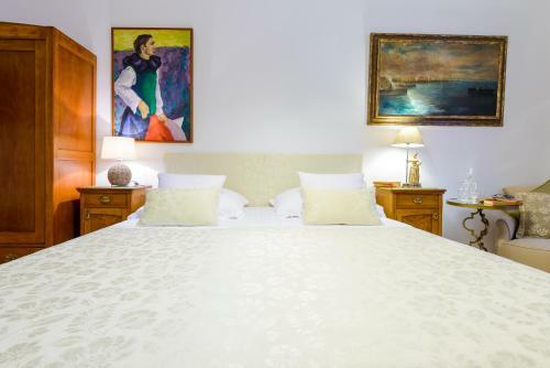 Hostal Guest House Flores
