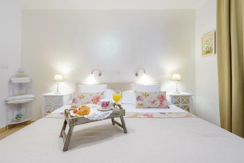 Hostal Guest House Flores