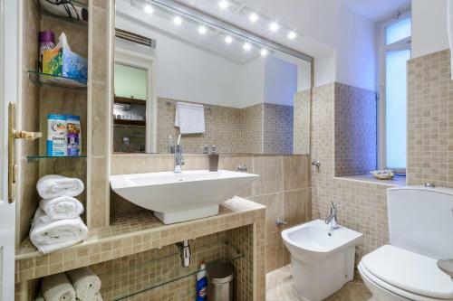 Hostal Guest House Flores