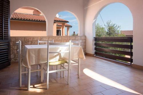 Apartment Premantura 2228a
