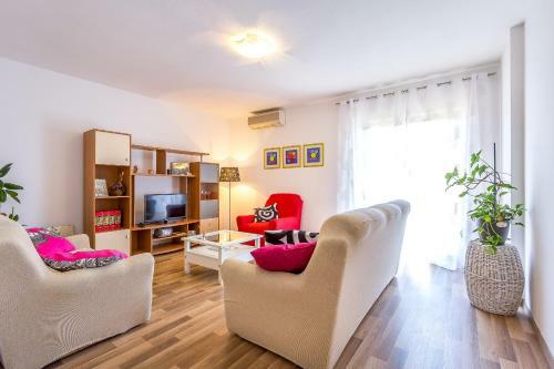 Apartments Miro