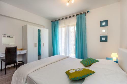 Apartments Miro