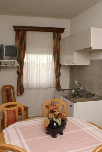 Apartment Biograd Na Moru 4305b