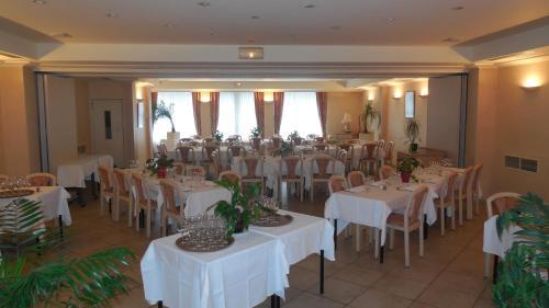 Hotel Logis Des Voyageurs