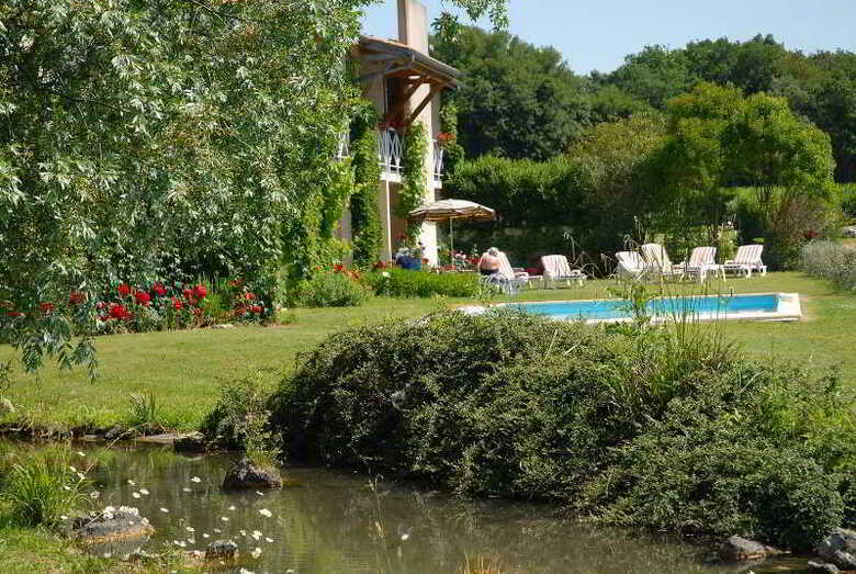 Hotel Les Jardins Du Lac