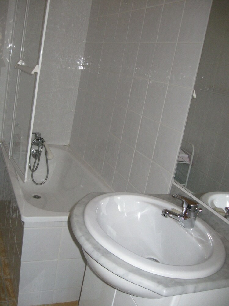 Hotel Chateau D Ayres