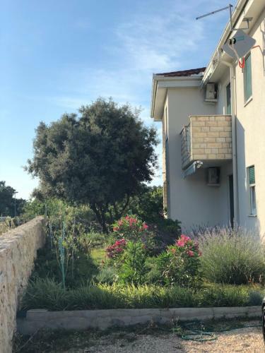 Hostal Apartments Sestanka