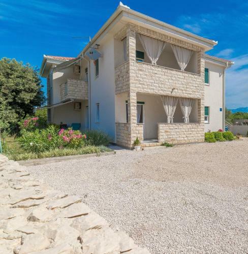 Hostal Apartments Sestanka