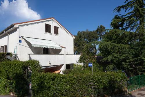 Apartment Pejnovi?