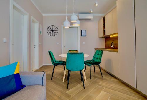 Apartments Gra?o