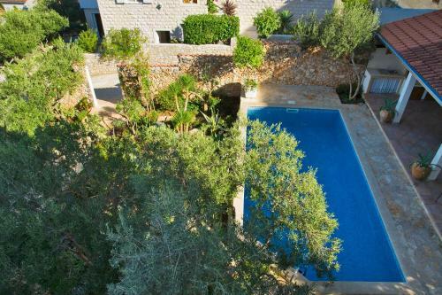 Villa Holiday Home Lukrecia