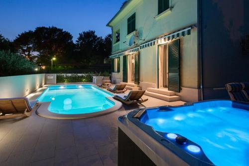 Apartment Chivas
