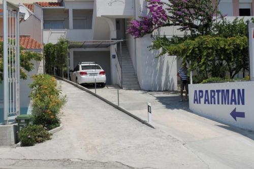 Apartment Makarska 6693a