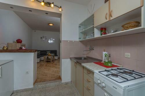 Apartments Radmila