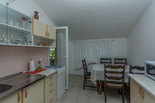 Apartments Radmila