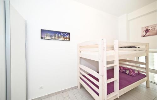 Apartment Kastel Kambelovac I