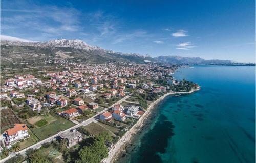 Apartment Kastel Kambelovac I