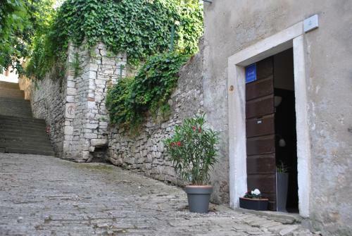 Apartamentos Old Town Uspon